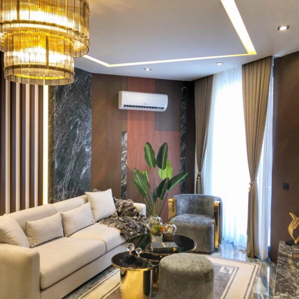 SERENITY ROYAL