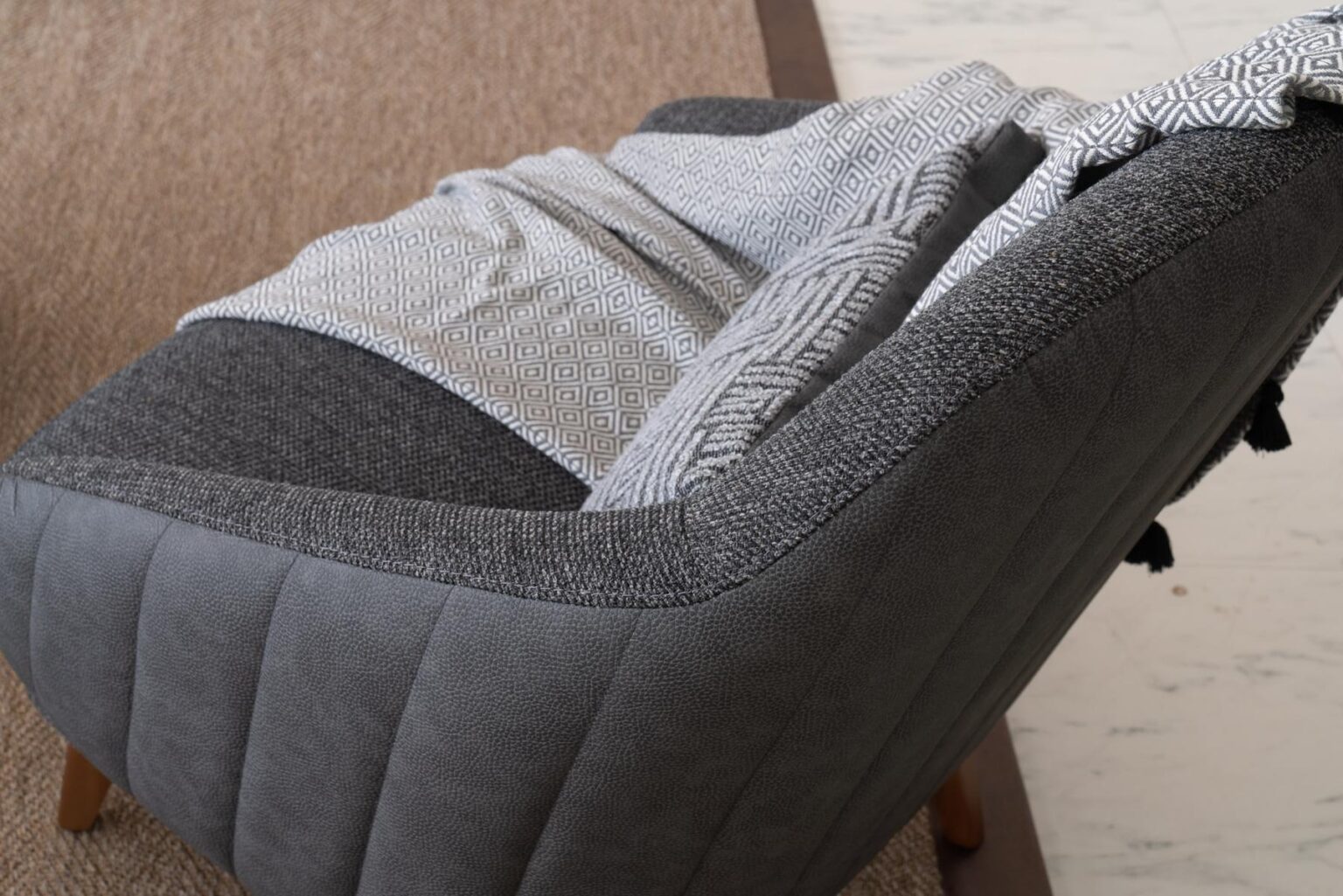 urun-cassa-armchair-03-1-1536x1025